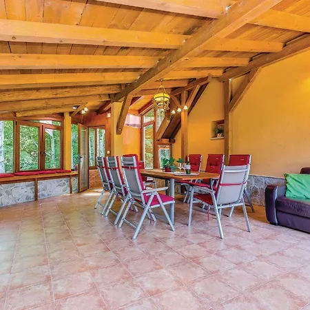 Stunning Home In Bribir With Kitchen
